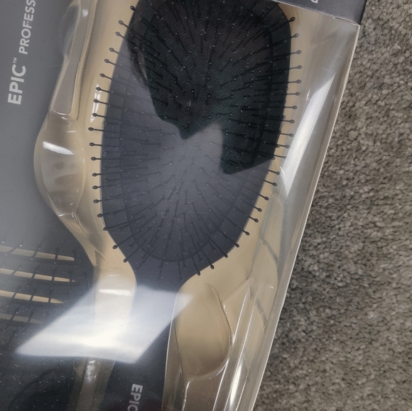Epic Professional Detangle and Dry Kit Hair Brush and Hair Band Gift Set N… - Picture 8 of 11